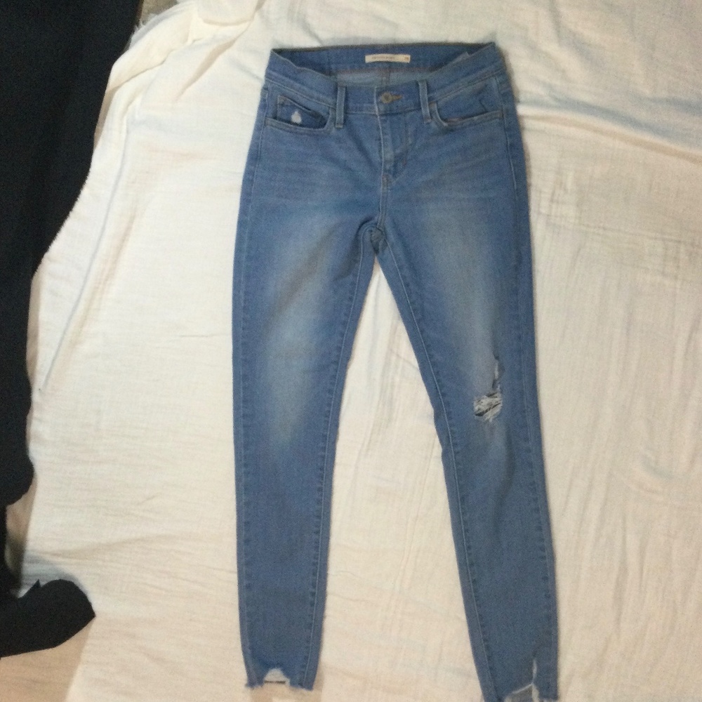 Levi’s 710 Super Skinny distressed jeans